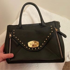 Black and gold medium purse